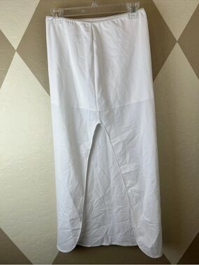 Davids Bridal Full Length Control Top Slip WHITE Side slit Size Medium 7218